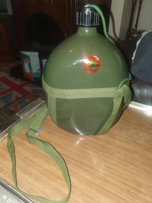 Buy & Sell Gornal Wood Dudley - Photos for BN , Green Metal , Camping Water Bottle .