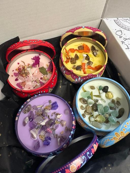 Buy & Sell Denton Burn Newcastle upon Tyne - Photos for Bundle of 4 scented crystal candles
