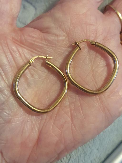 Buy & Sell Horwich Bolton - Photos for 9ct Hoop Earrings