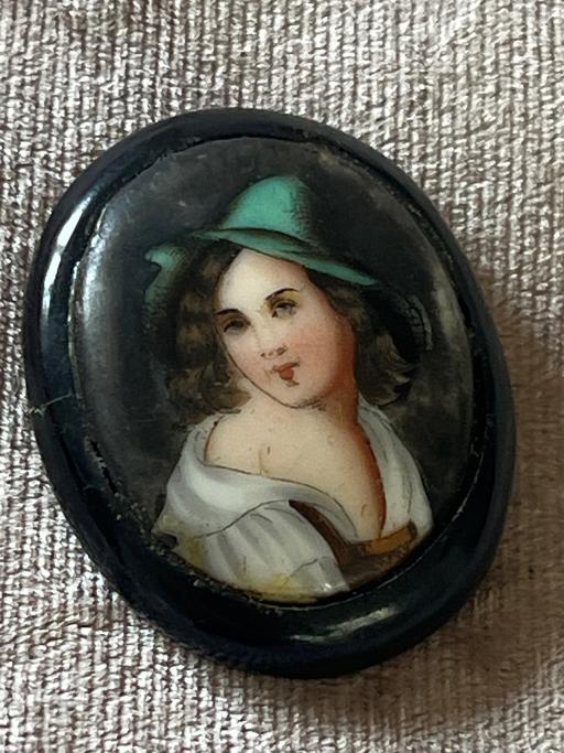 Buy & Sell Rottingdean Brighton - Photos for Beautiful antique Whitby jet brooch see descr