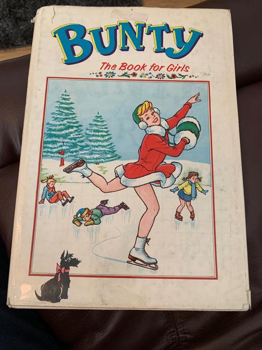 Buy & Sell Bentley Walsall - Photos for Vintage Bunty annual 1961