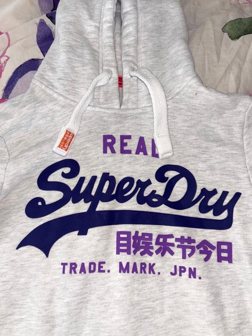 Buy & Sell Abington West Northamptonshire - Photos for Grey Superdry Hoodie
