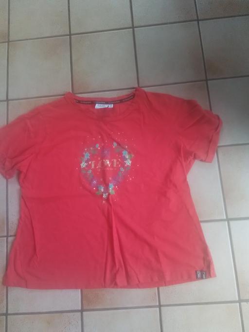 Buy & Sell Aldridge Walsall - Photos for BATH & BODYWORKS TEE SHIRT