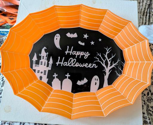 Buy & Sell Georgetown Blaenau Gwent - Photos for 🎃 Halloween tray ideal for sweets or cakes o