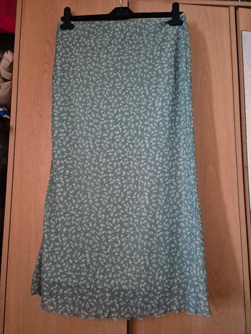 Buy & Sell Becontree East London - Photos for Ladies Skirt