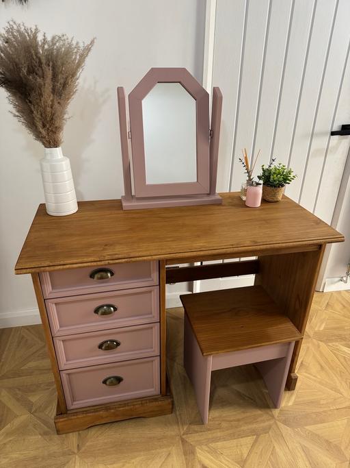 Buy & Sell Hoobrook Wyre Forest - Photos for Mexican pine dressing table stool and mirror