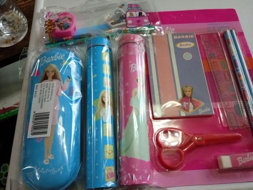 Classes Horncastle East Lindsey - Photos for joblot of Barbie STATIONARY sets