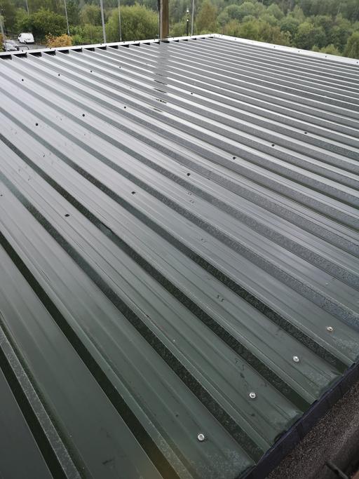 Buy & Sell Aberbargoed Caerphilly - Wales - Photos for 9 X 18FT X 1MTR, BOX PROFILE ROOFING
