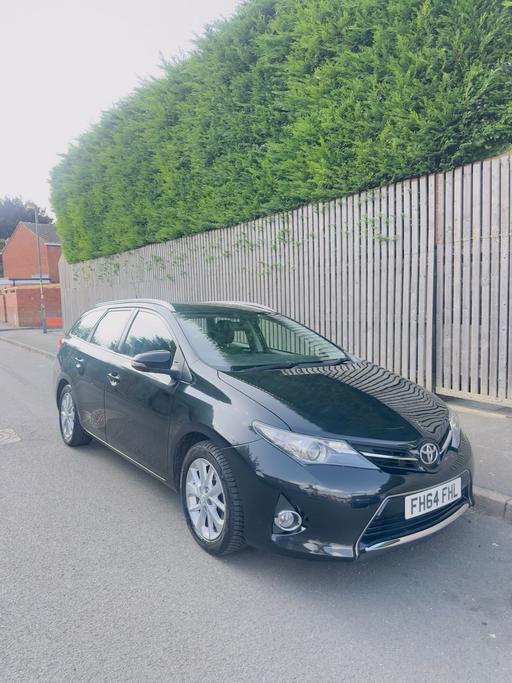 Vehicles Greet Birmingham - Photos for Toyota auris 1.6 petrol automatic 2015
