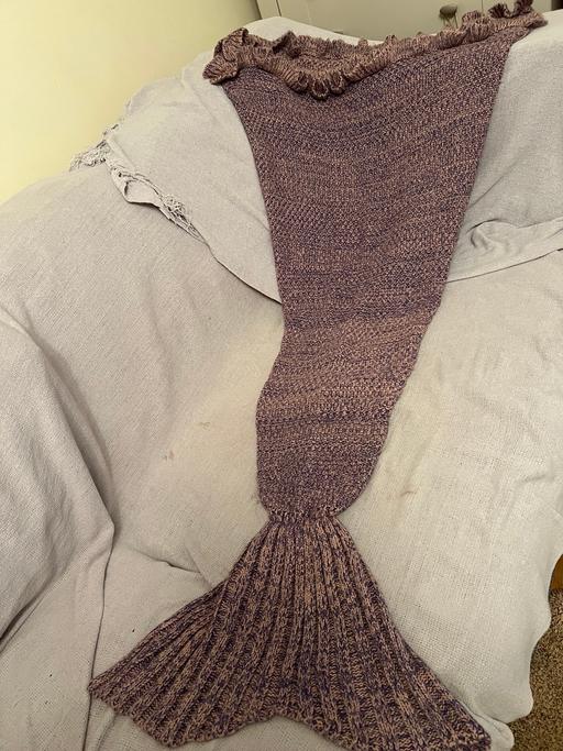 Buy & Sell Easington Lane Sunderland - Photos for Mermaid Tail Cosy Blanket ( New )
