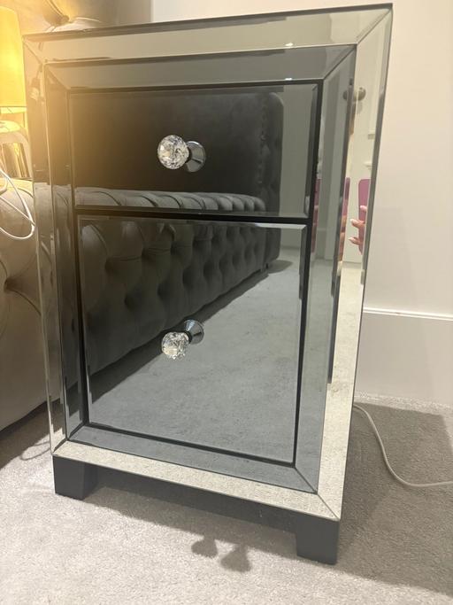 Buy & Sell Fortis Green North London - Photos for Bed size cabinet x2