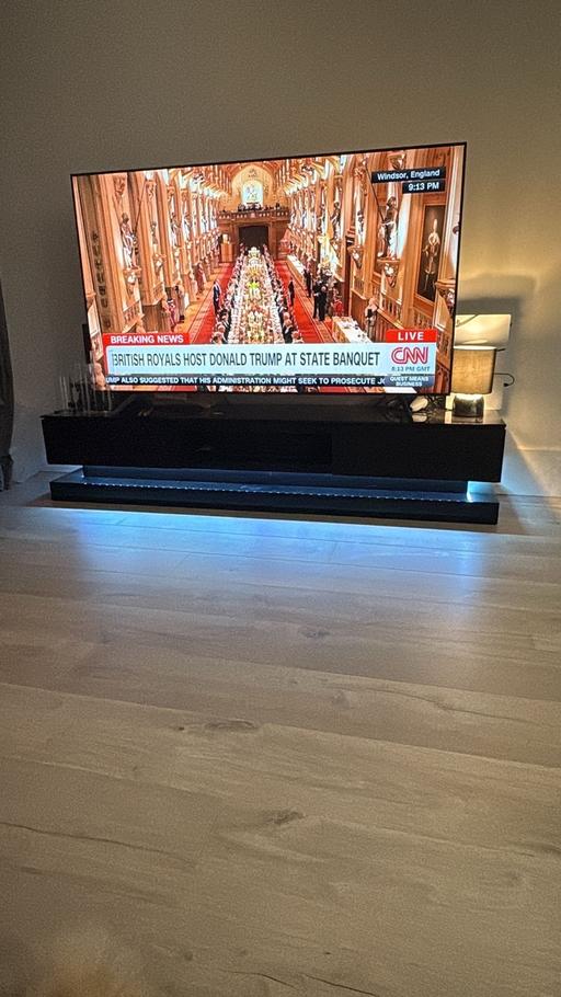 Buy & Sell East Finchley North London - Photos for Tv stand