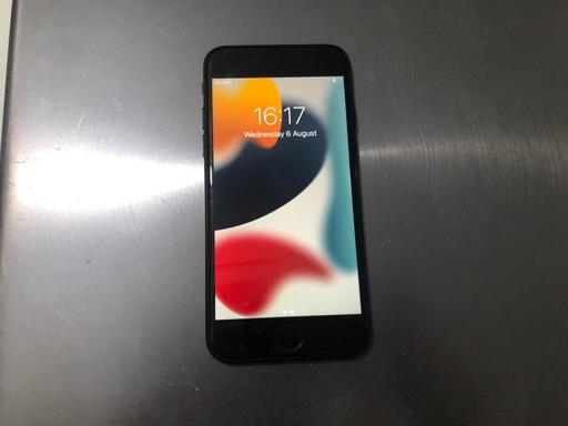 Buy & Sell Bolton Bolton - Photos for Apple iphone 7 unlocked good condition