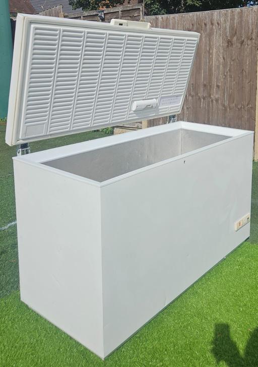 Buy & Sell Swan Village Sandwell - Photos for Large Chest Freezer (420 litres) - Delivery