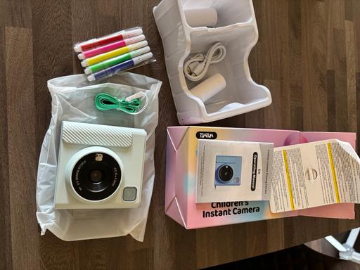 Buy & Sell Chase Terrace Lichfield - Photos for Kids instant camera