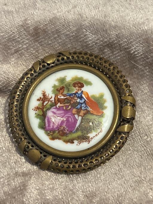 Buy & Sell Ovingdean Brighton - Photos for Beautiful vintage Limoges brooch