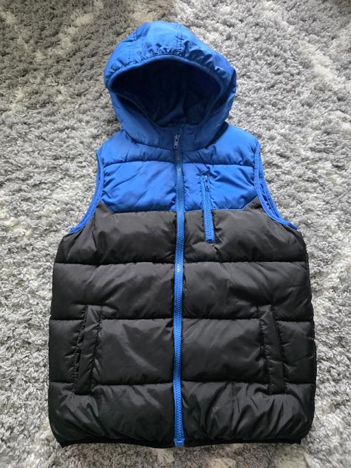 Buy & Sell Wolverhampton City Centre Wolverhampton - Photos for Boys Gilet 10-11