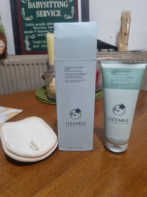 Buy & Sell Stirchley Birmingham - Photos for Liz Earle Cleanse & Polish 200ml