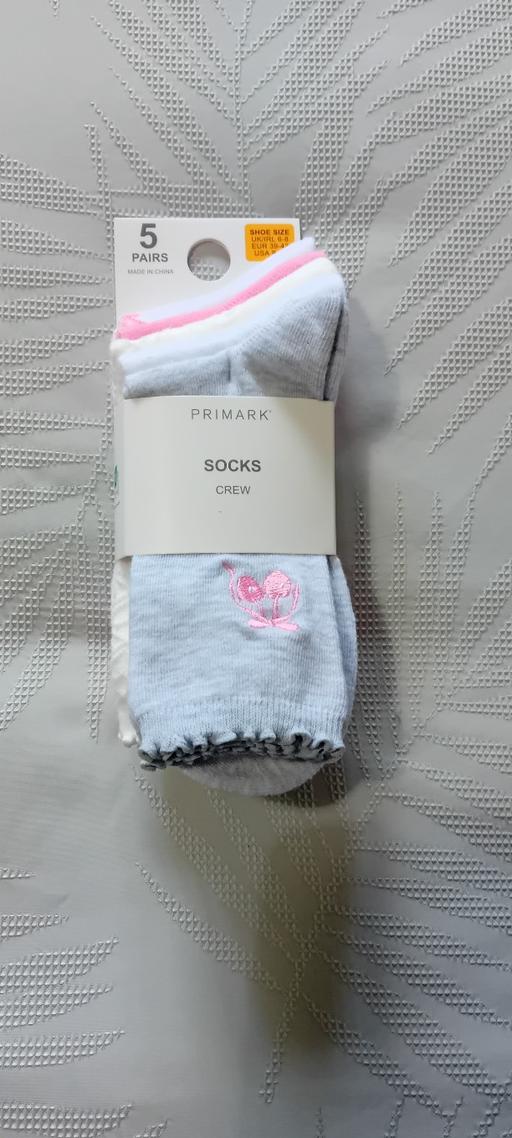 Buy & Sell Bilston Wolverhampton - Photos for 5 brand new pairs of women's socks
