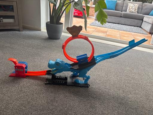 Buy & Sell Tettenhall Wood Wolverhampton - Photos for Hot Wheels City T-Rex Racetrack