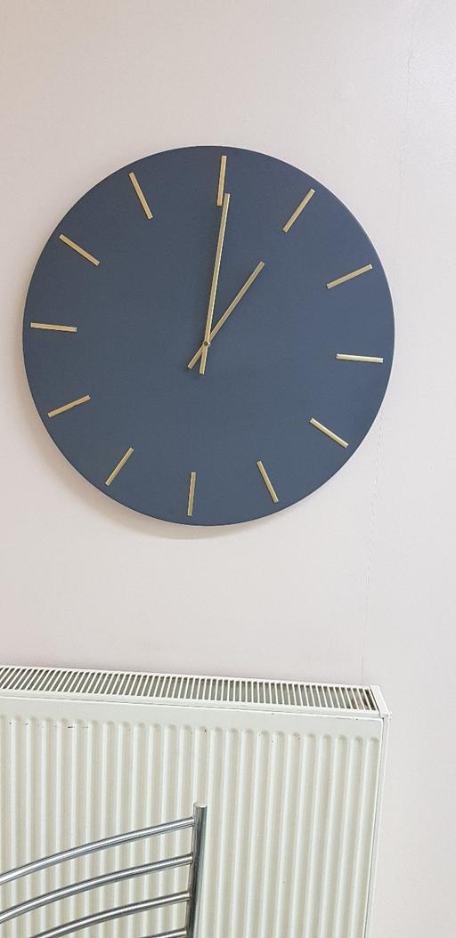 Buy & Sell Kings Norton Birmingham - Photos for Large 24 in clock grey .gold.