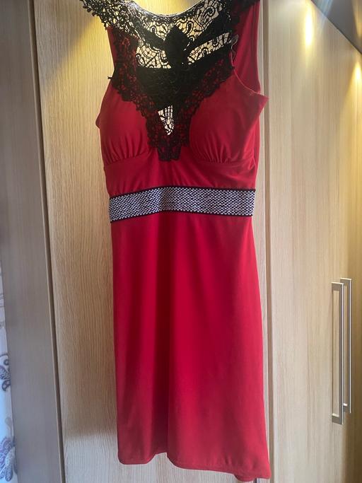 Buy & Sell Brockmoor Dudley - Photos for Ladies red black and silver party dress