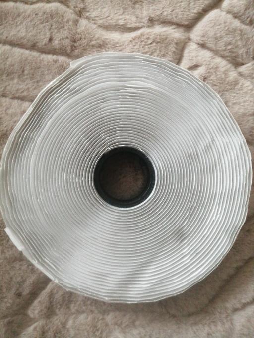 Buy & Sell Moseley Village Wolverhampton - Photos for New roll of velcro
