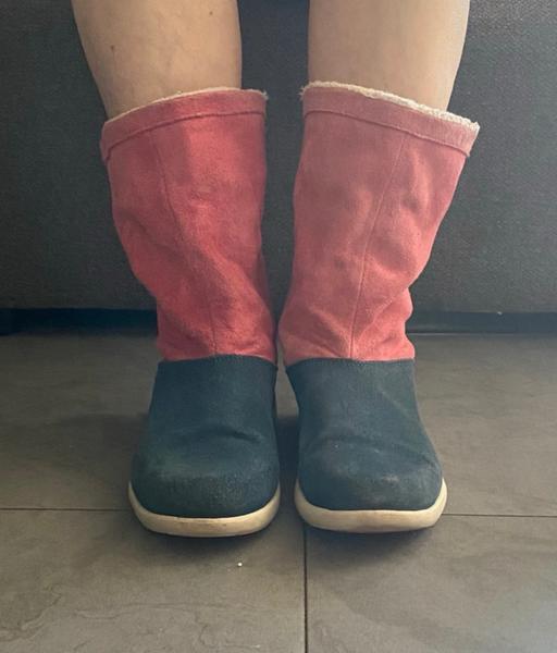 Buy & Sell Woodford East London - Photos for Crocs boots