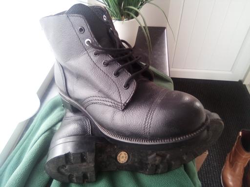 Buy & Sell Oxenhope Bradford - Photos for mens work boots.