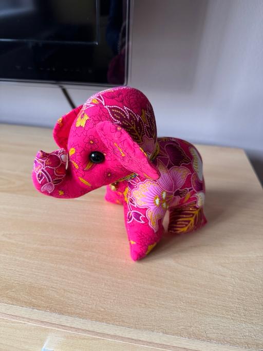 Buy & Sell New Eltham South East London - Photos for Beautiful Thai elephant ornament