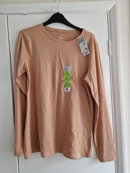 Buy & Sell Ramsgate Thanet - Photos for bn long sleeved top size medium