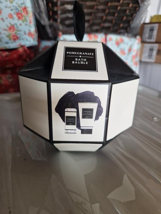 Buy & Sell Ramsgate Thanet - Photos for bn small bauble giftset