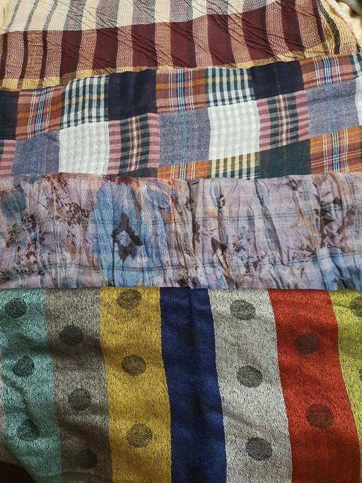 Buy & Sell Bloxwich Walsall - Photos for 4 colourful scarves brand new