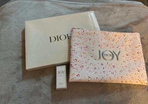 Buy & Sell Erdington Birmingham - Photos for Dior Joy Make Up Bag & 5ml Perfume Gift Set