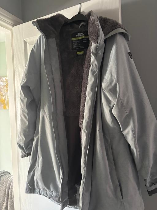 Buy & Sell Rhos on Sea Conwy - Photos for Coat