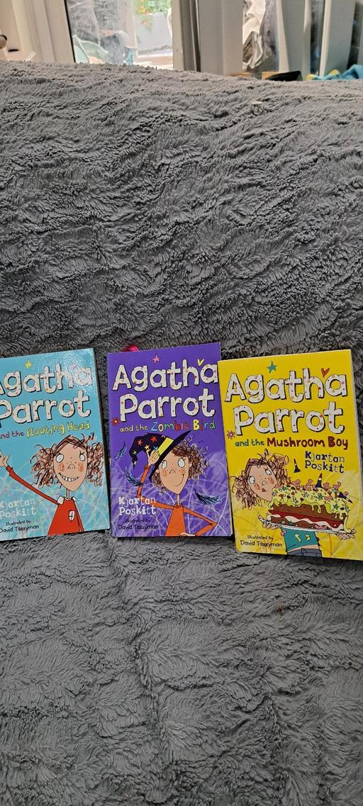 Buy & Sell Sutton Coldfield Birmingham - Photos for Agatha Parrot books x3