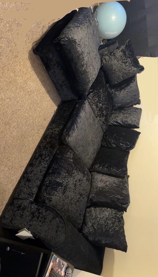 Buy & Sell Ettingshall Wolverhampton - Photos for Black velvet crush right side corner sofa