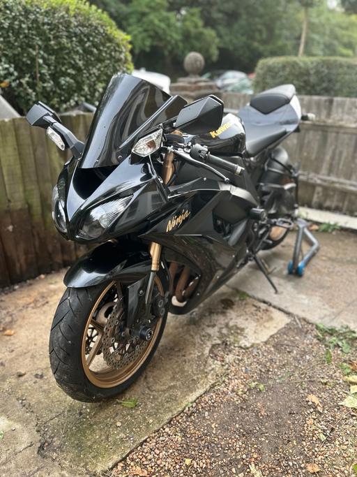 Vehicles Nunhead South East London - Photos for Kawasaki ninja ZX10-R