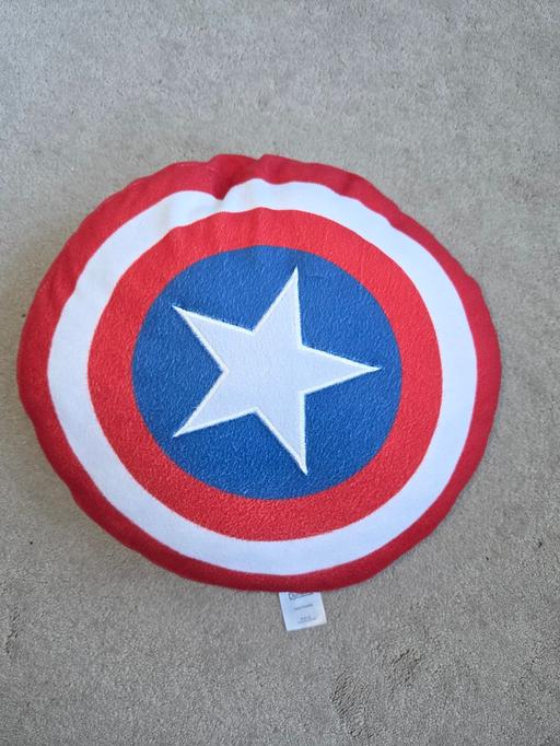 Buy & Sell Harold Wood Havering - Photos for Captain America decorative pillow