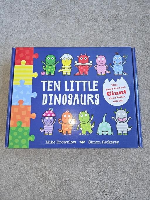 Buy & Sell Harold Wood Havering - Photos for New dinosaur gift set
