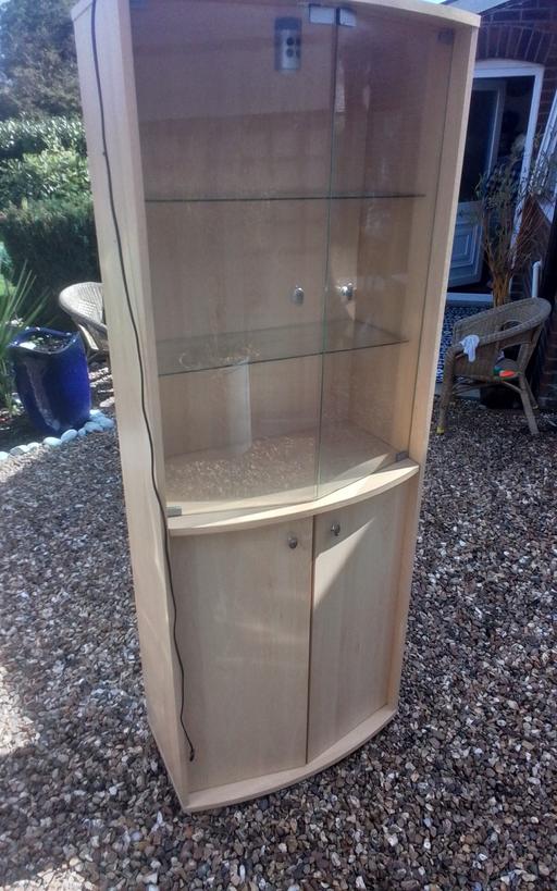 Buy & Sell Swinley Wigan - Photos for MODERN CABINETS (2 AVAILABLE).