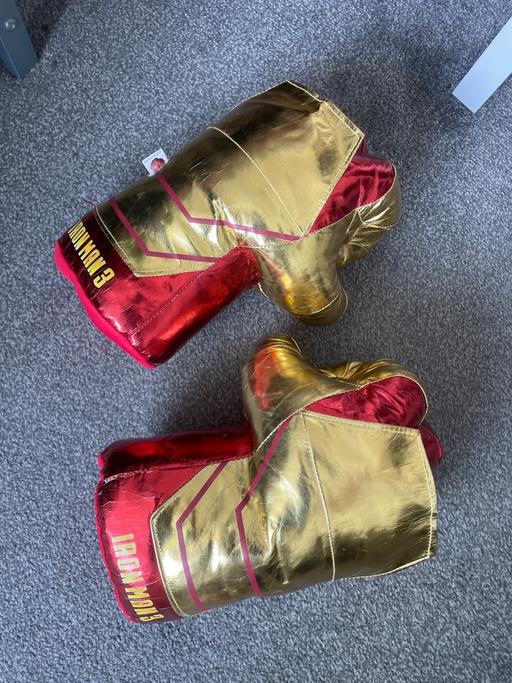 Buy & Sell Walsall Wood Walsall - Photos for Large boxing gloves