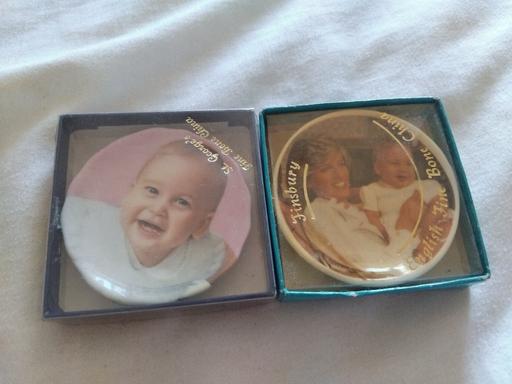 Buy & Sell Kemsley Swale - Photos for 2 small lady Diana plates