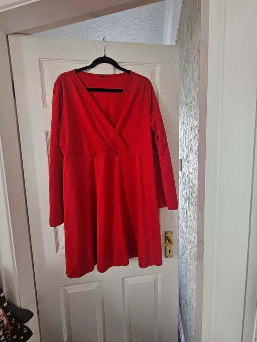 Buy & Sell Newton Doncaster - Photos for Red coloured dress, size 18.