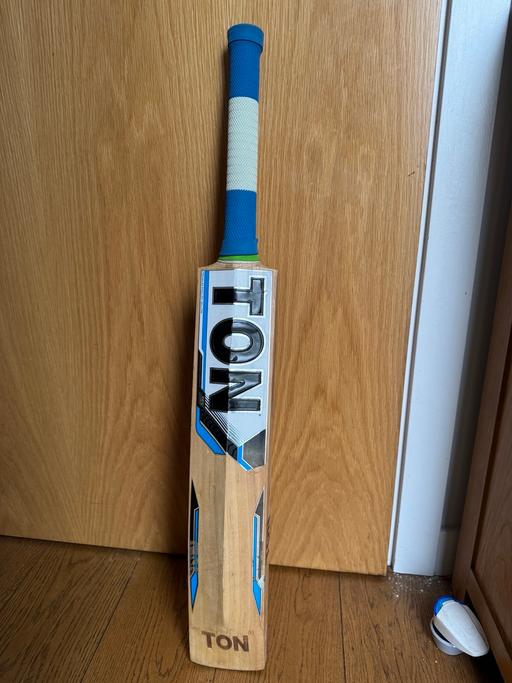 Buy & Sell Notting Hill West London - Photos for Ton Cricket Bat