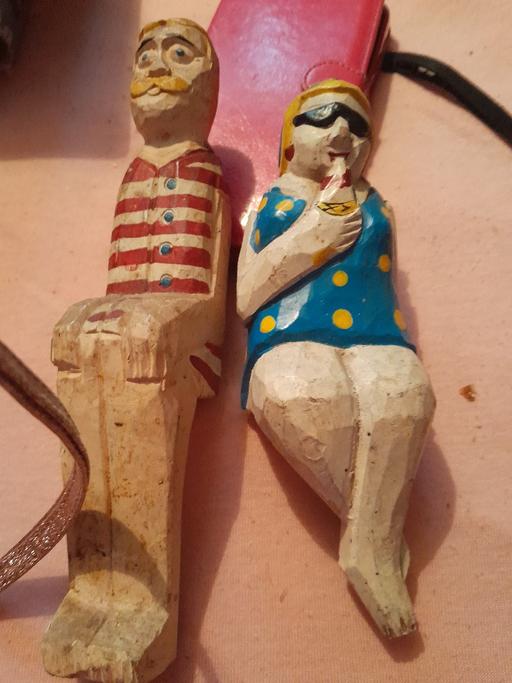 Buy & Sell Netherton Dudley - Photos for wooden couple sit on shelf
