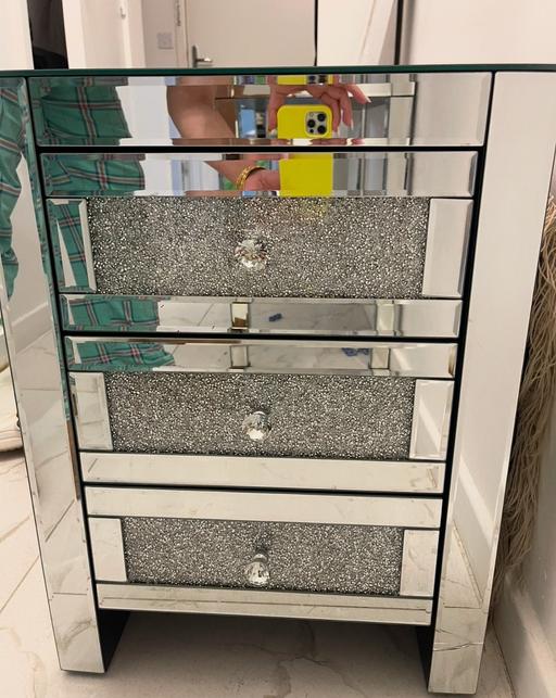 Buy & Sell Burnt Oak North West London - Photos for Next Mirrored Chest of Drawers
