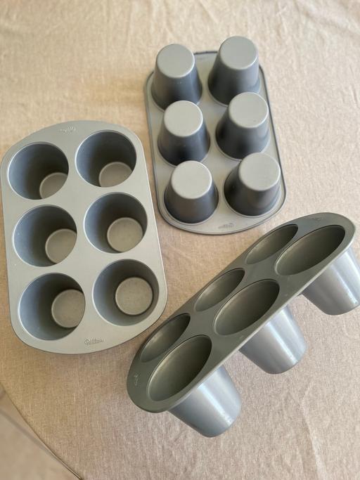 Buy & Sell Basingstoke Basingstoke and Deane - Photos for Giant muffin tins