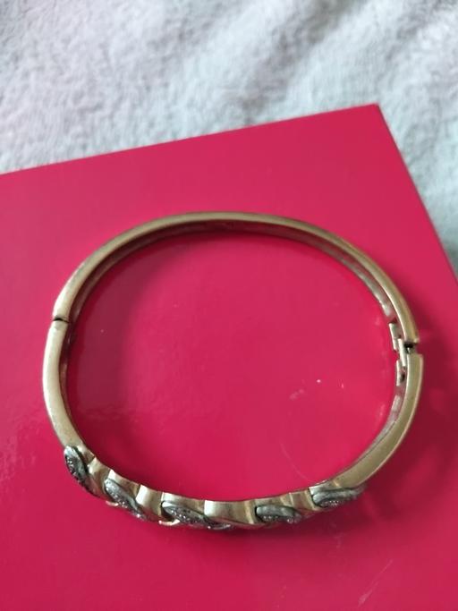 Buy & Sell Milton Regis Swale - Photos for gold bracelet