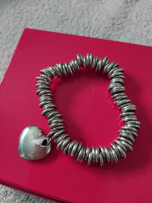 Buy & Sell Milton Regis Swale - Photos for silver heart bracelet